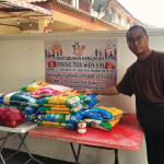 捐米布施，积累功德，助福报增长与运势提升 Rice donation for merit, blessings, and better fortune